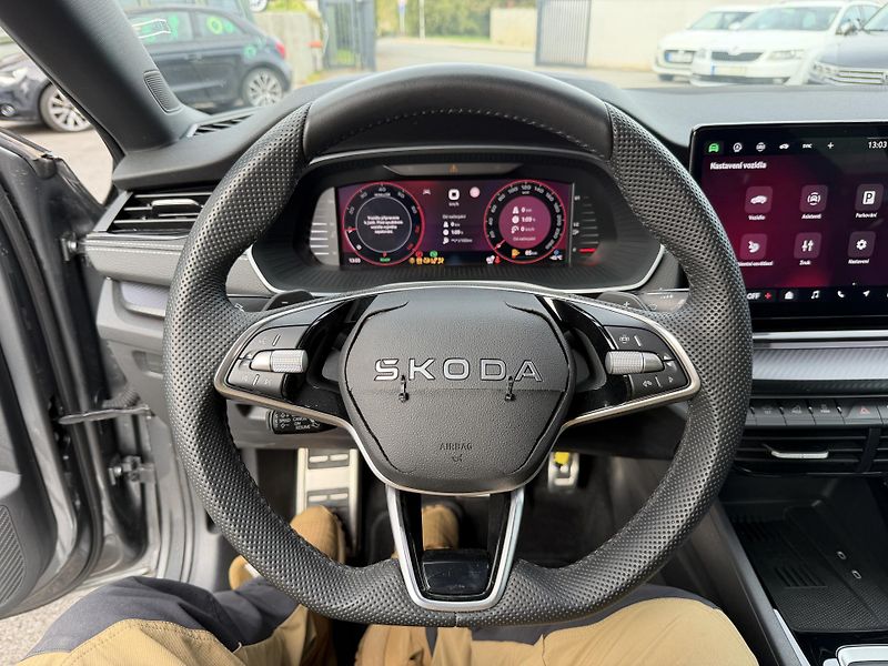 Škoda Octavia 1.5 TSI mHEV 110 kW SPORTLINE - fotka 16 z 22