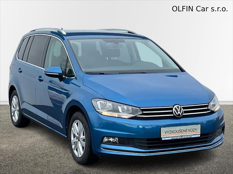 Volkswagen Touran 1,5 TSi 110kW 7DSG HIGHLINE - fotka 7 z 23