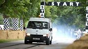 Testovací stolice pro motor Jaguaru XJ220.