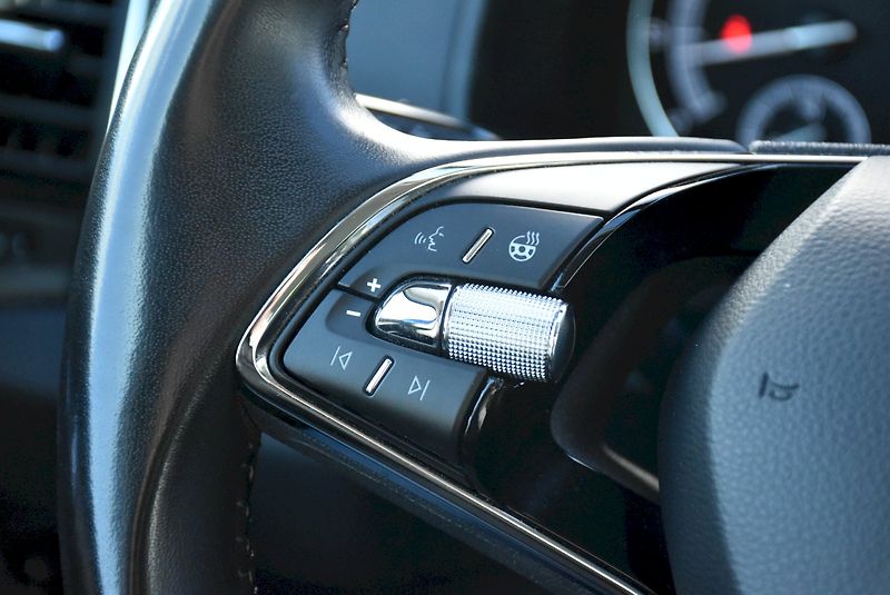 Škoda Karoq (2020) 125 let 1.5 TSI 110kW - fotka 28 z 33