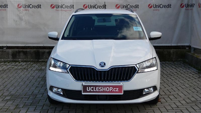Škoda Fabia Combi 1,0 TSI Ambition Tour - fotka 2 z 22