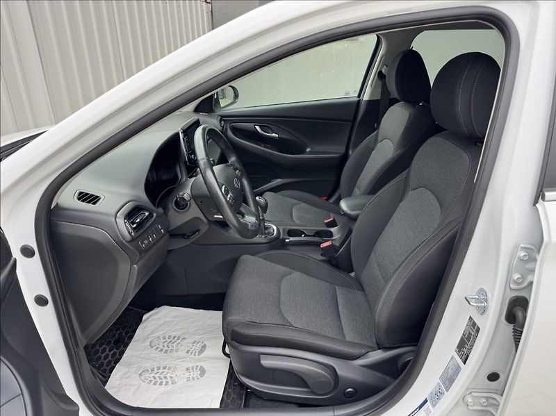 Hyundai i30 1,5 T-GDi WG DPH 1.maj původČR - fotka 20 z 50