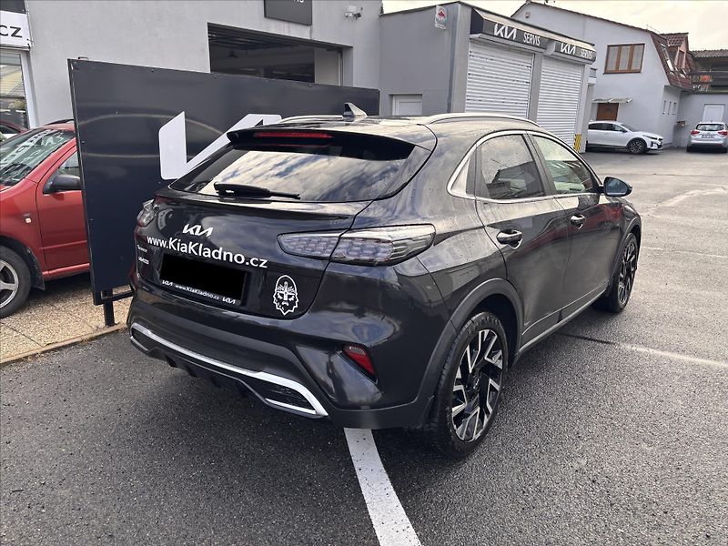 Kia XCeed (2025) 1,6 T-GDI 7DCT 132kW Steel Edi - fotka 3 z 8
