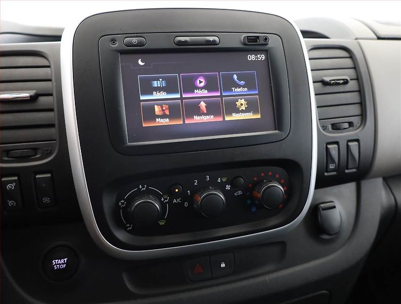Renault Trafic (2017) 1.6 dCi, Bus, 8Míst, ČR, DPH - fotka 9 z 16