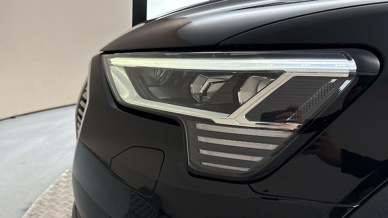 Audi e-tron 55 AUT Quattro - fotka 18 z 26