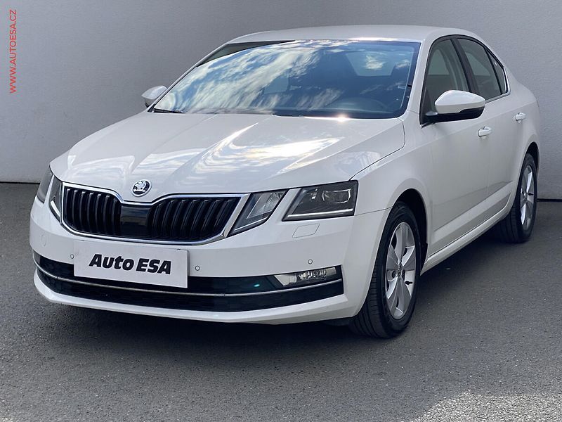 Škoda Octavia (2019) 1.5 TSi, ČR, Style, LED - fotka 3 z 17