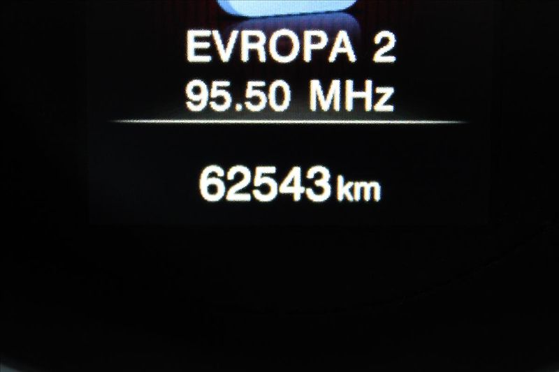 Fiat 500X 1,4 T  ČR,1.MAJITEL,AUTOMAT - fotka 9 z 28