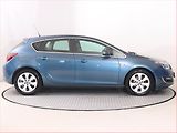 Opel Astra (2013) 1.7 CDTI, Serv.kniha, Xenony - náhled 6