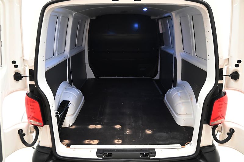 Volkswagen Transporter 2,0 TDI 81kW KLIMATempomat Zár - fotka 10 z 28