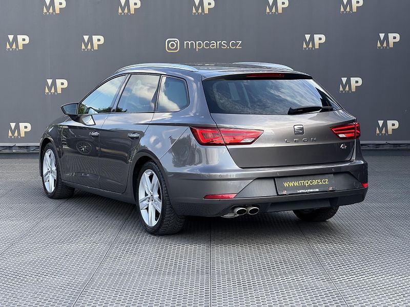 Seat Leon (2017) 1.4 TSi 92kW MAN FR, NAVI - fotka 7 z 48
