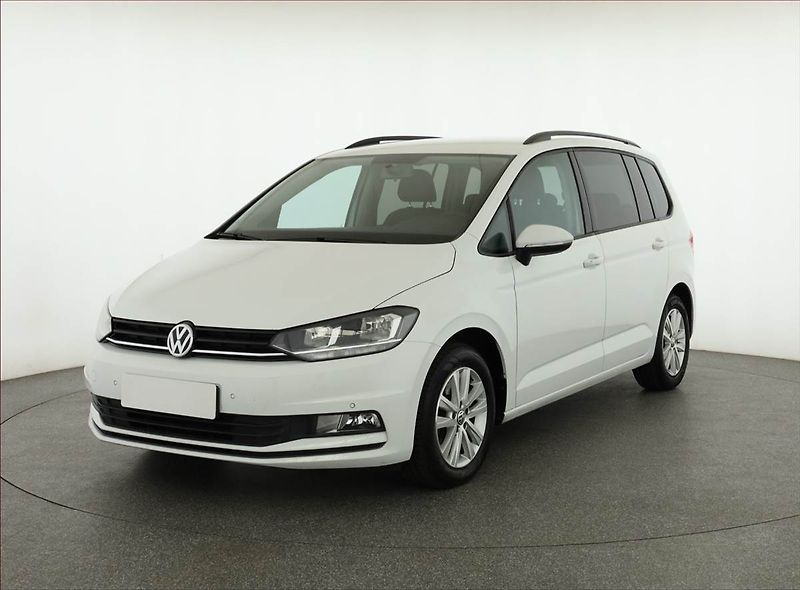 Volkswagen Touran (2016) 1.6 TDI, 7 míst, Serv.kniha - fotka 2 z 19