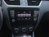 Škoda Octavia (2015) 1.4 TSI, Automat, Kůže, Navi - náhled 12