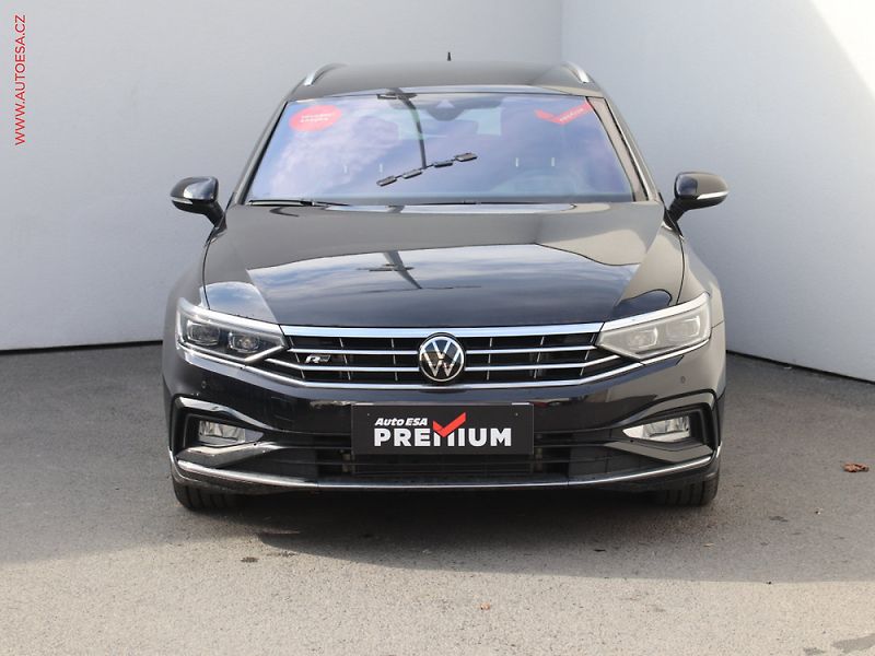 Volkswagen Passat (2023) 2.0 TDi, Elegance, DSG, TZ, - fotka 2 z 3