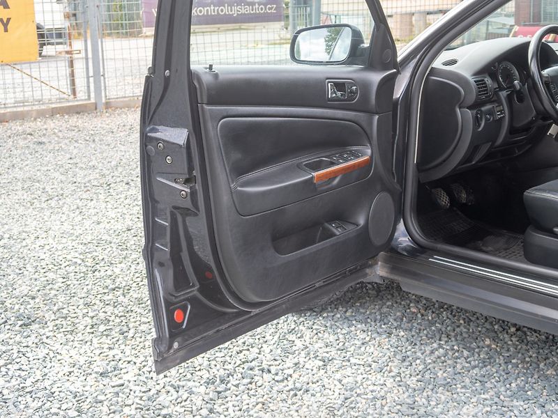Volkswagen Passat (2003) 1.9TDI 96KW 4x4 – ROZVODY - fotka 9 z 47
