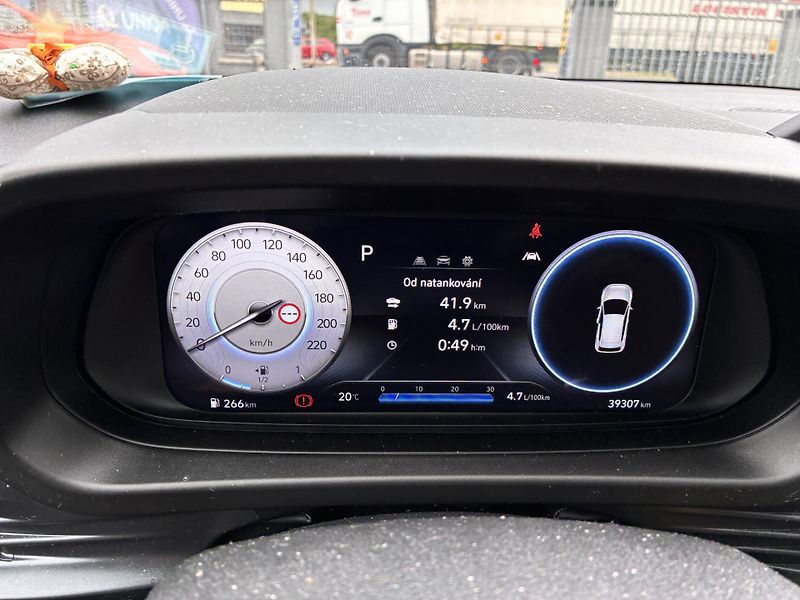 Hyundai Bayon 1.0T-GDi 74kW DCT SMART CLIMAT - fotka 10 z 12
