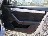 Škoda Octavia Combi 1.6TDi Greenline, Bi-xen - náhled 32