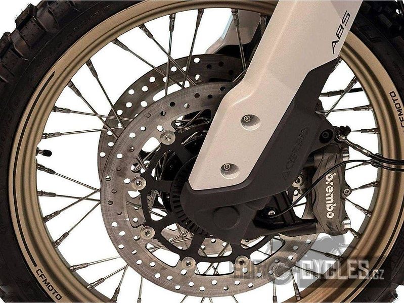 CFMOTO (2026) 1000 MT-X - fotka 4 z 27