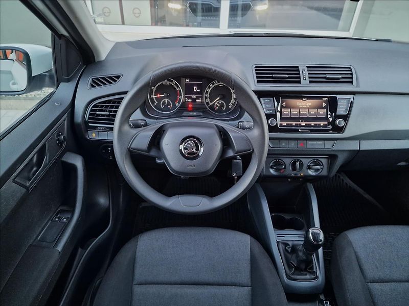 Škoda Fabia 1.0 TSI Combi Tour, ČR, 1.Maj - fotka 12 z 45