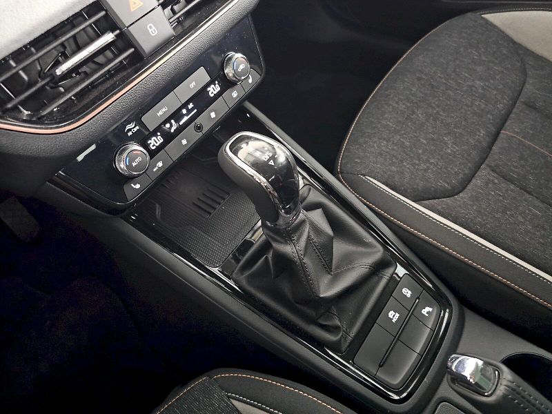 Škoda Kamiq (2025) 1.5TSi 110kW DSG TOP SELECTION - fotka 19 z 29