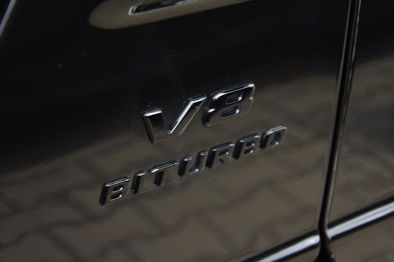 Mercedes-Benz Třídy G 63 AMG MANUFAKTUR ZÁRUKA ČR - fotka 14 z 32