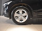 Volvo XC60 2,0 B5 AWD CORE BLIS,Bezklíč - náhled 8