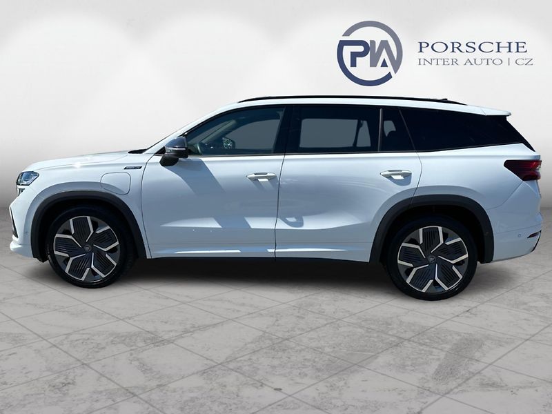 Škoda Kodiaq iV 1,5 TSI / 150 kW Sportline - fotka 3 z 27