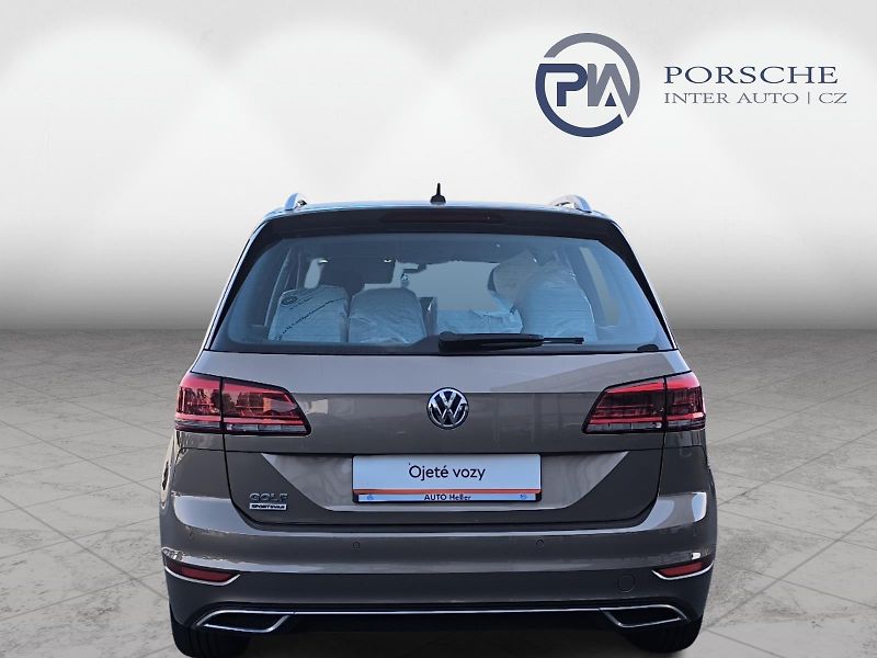 Volkswagen Golf Sportsvan 1.5TSI 110kW DSG HIGHLINE - fotka 7 z 24