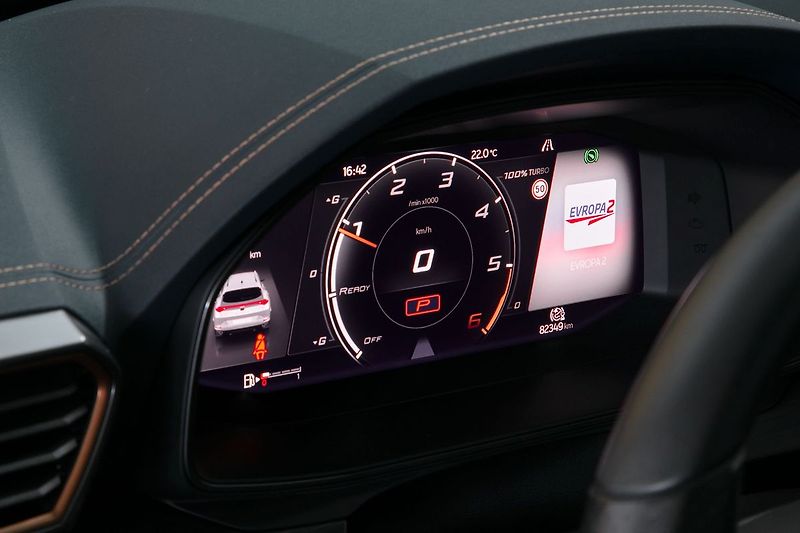 Cupra Formentor 2.0TDI 110kW 4x4 DSG DCC Webas - fotka 34 z 39