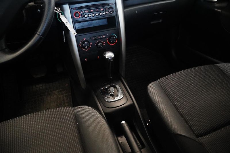 Peugeot 207 - fotka 16 z 19