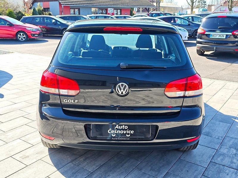 Volkswagen Golf (2009) 1,4i 16v 59 Kw Trend - fotka 5 z 30