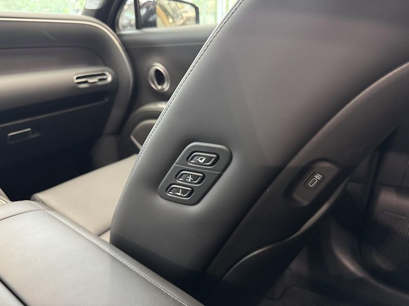 Hyundai Palisade AWD 3,5 Ultimate Calligraphy - fotka 30 z 71