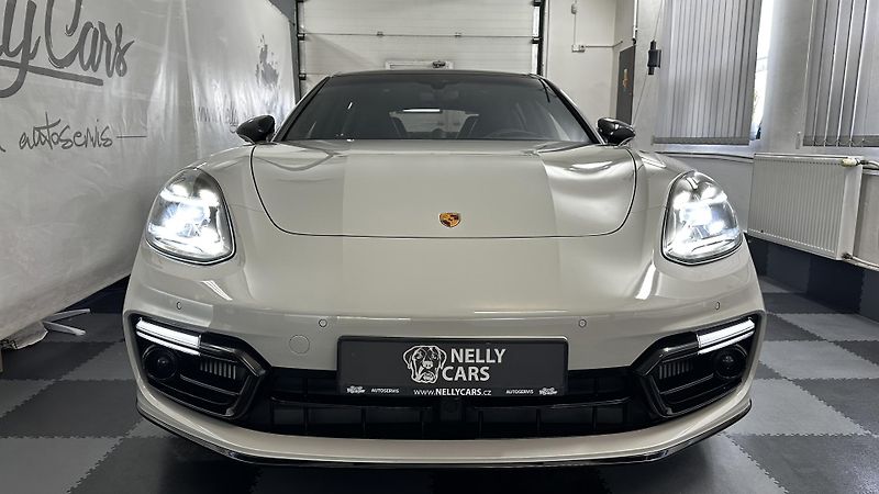 Porsche Panamera TURBO S E-HYBRID 700 koní - fotka 2 z 51