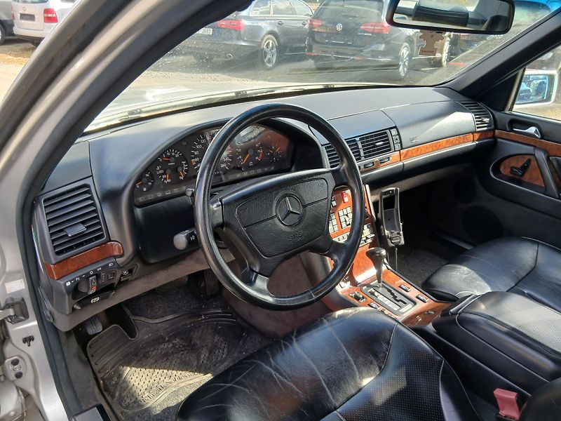 Mercedes-Benz Třídy S - fotka 17 z 30