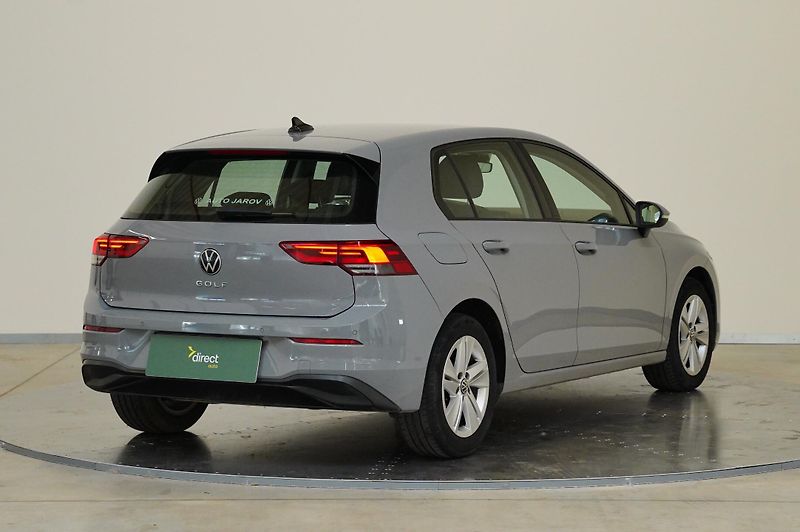Volkswagen Golf - fotka 3 z 6