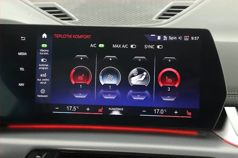BMW iX (2023) xDrive30, SoH 100% - fotka 21 z 28