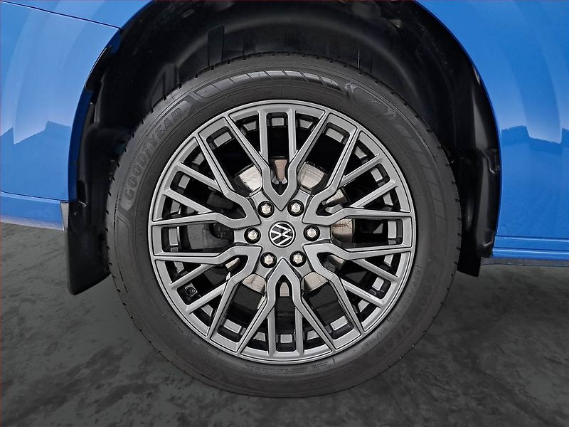 Volkswagen Caravelle (2025) Style 2.0 TDI 4Motion, ČR - fotka 15 z 21