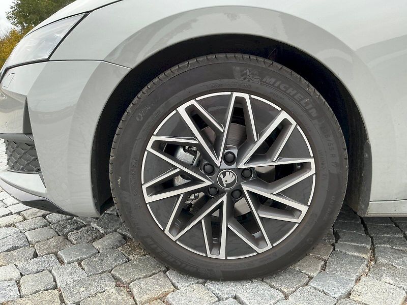 Škoda Octavia (2026) Combi 2.0 TDI DSG Sportline - fotka 15 z 38