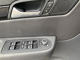 Seat Alhambra (2015) 2.0TDi, 103KW, EL.DVEŘE+KUFR - náhled 17