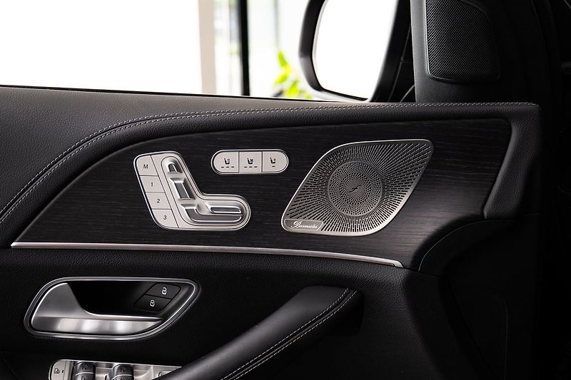 Mercedes-Benz GLS 450d 4MATIC - fotka 9 z 27