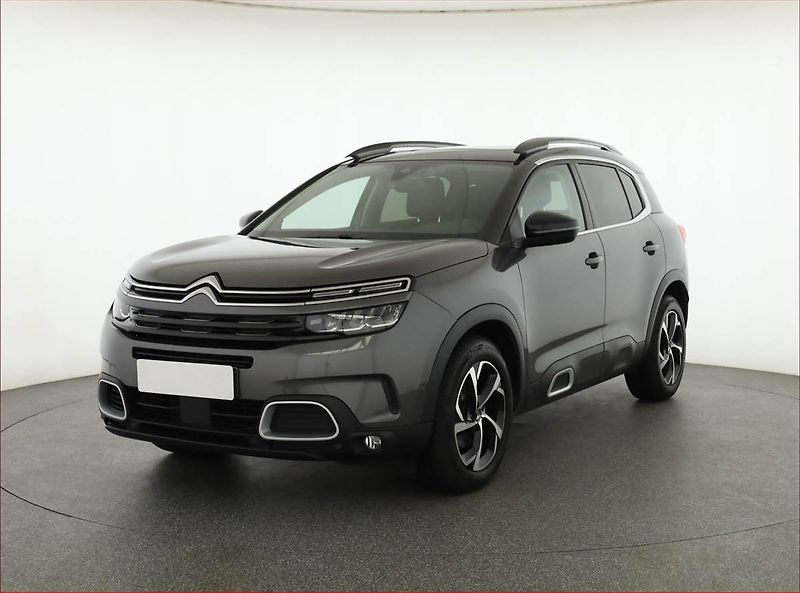 Citroën C5 Aircross (2022) BlueHDi 130 - fotka 2 z 17