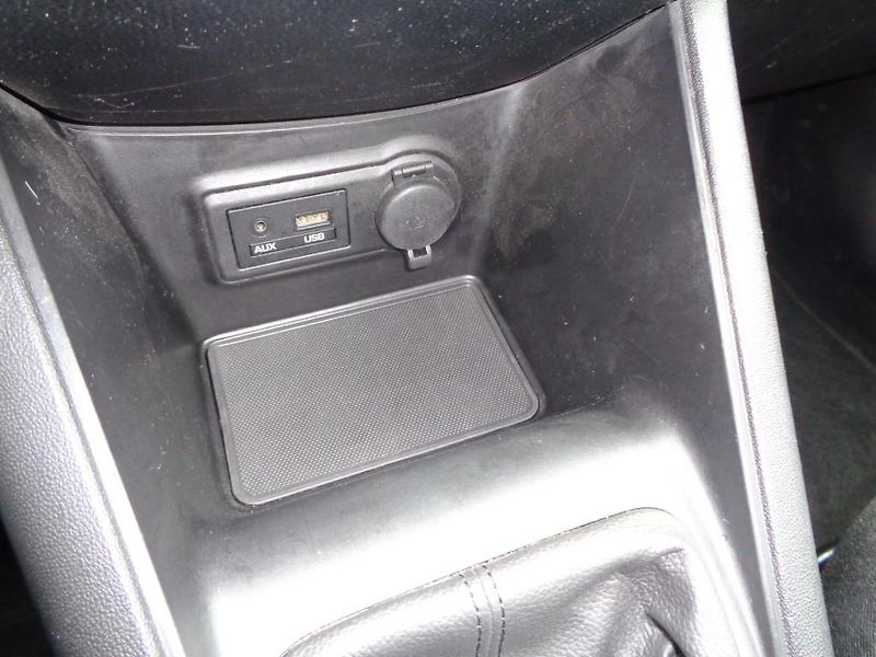 Hyundai ix20 1.4 CVVT M5F 66 kW - fotka 15 z 22