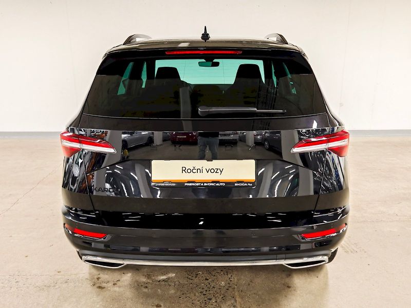 Škoda Karoq (2025) 1.5 TSI 110 kW DSG Sportline - fotka 28 z 32