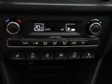 Škoda Rapid 1.2 TSI Monte Carlo Xenon 1Maj - náhled 19