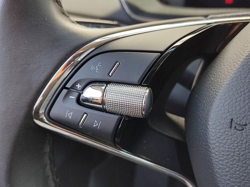 Škoda Octavia (2023) combi Ambition Plus 1,5 Tsi - fotka 28 z 35