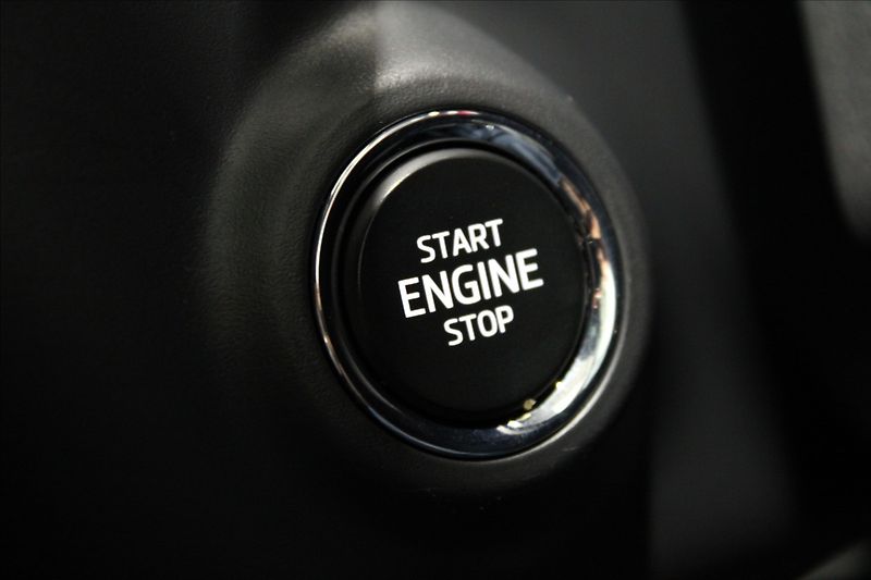 Škoda Octavia 2,0 TDI RS 147KW 4x4 zánovní - fotka 25 z 39