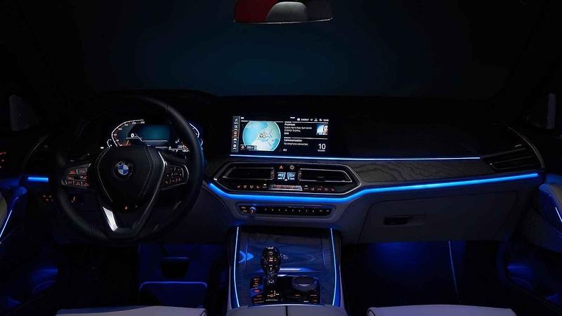 BMW X7 vs. Mercedes GLS vs. Volvo XC90 vs. Audi Q7