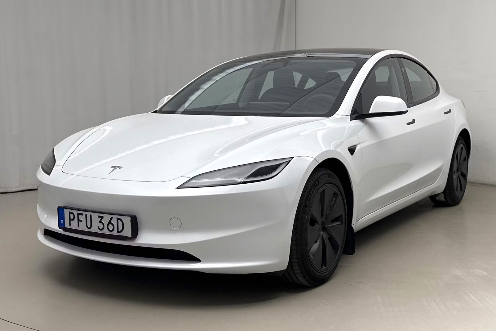 Tesla Model 3 Long Range AWD Highland Tažné