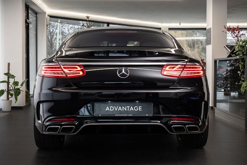 Mercedes-Benz Třídy S 4MATIC coupé - fotka 3 z 24