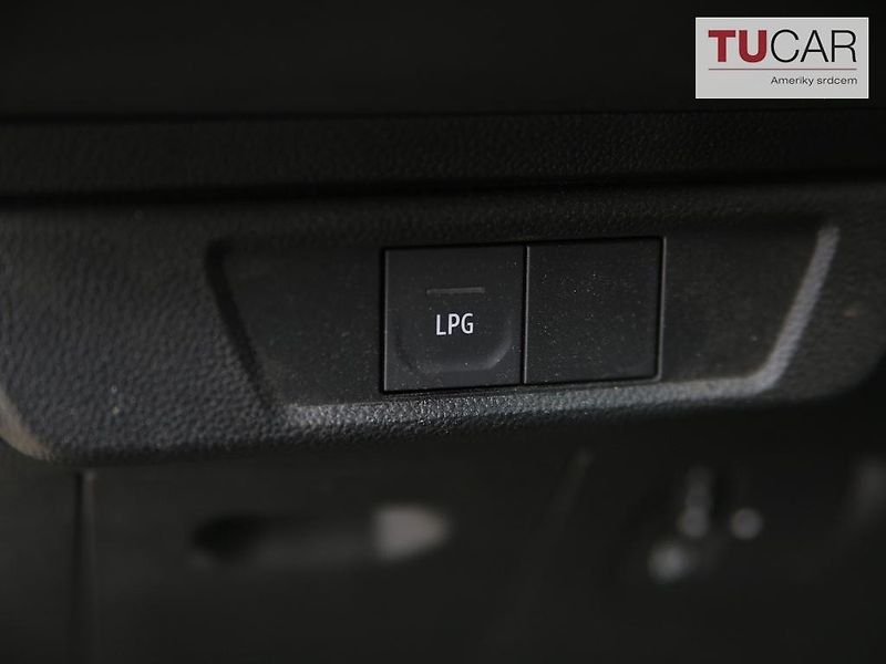 Dacia Jogger (2022) 1.0 Tce LPG - fotka 17 z 28