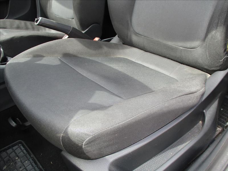 Škoda Fabia 1,4 TDi 66kw Klima bez koroze - fotka 18 z 24